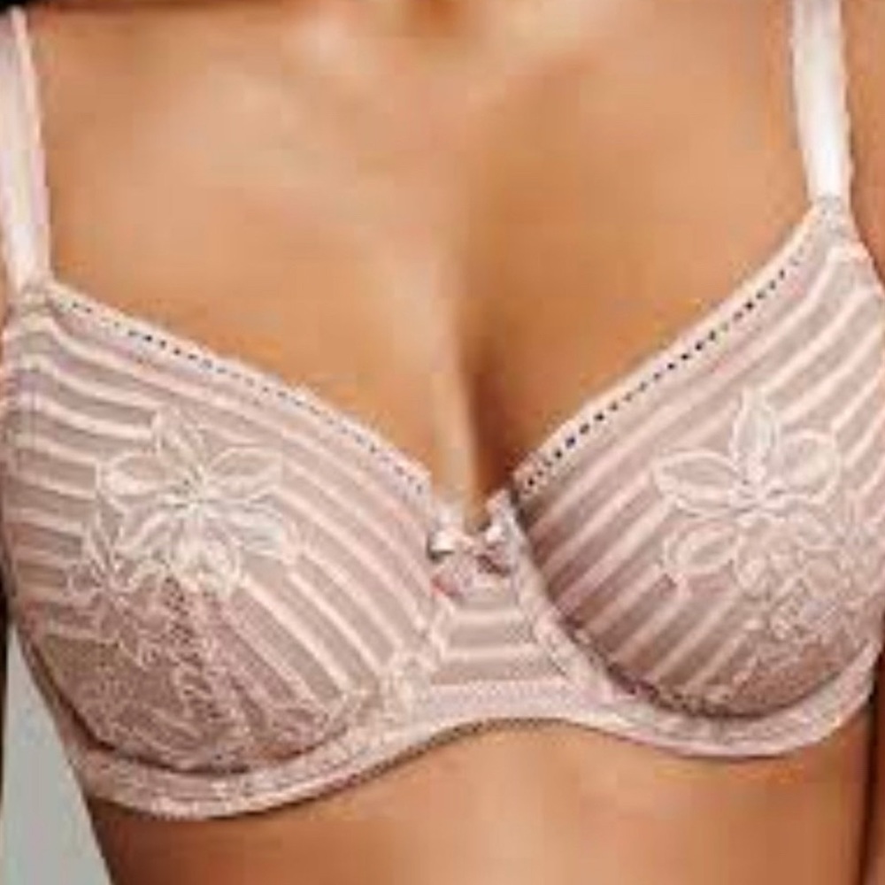 WACOAL Perfectionist Full Busted Bra